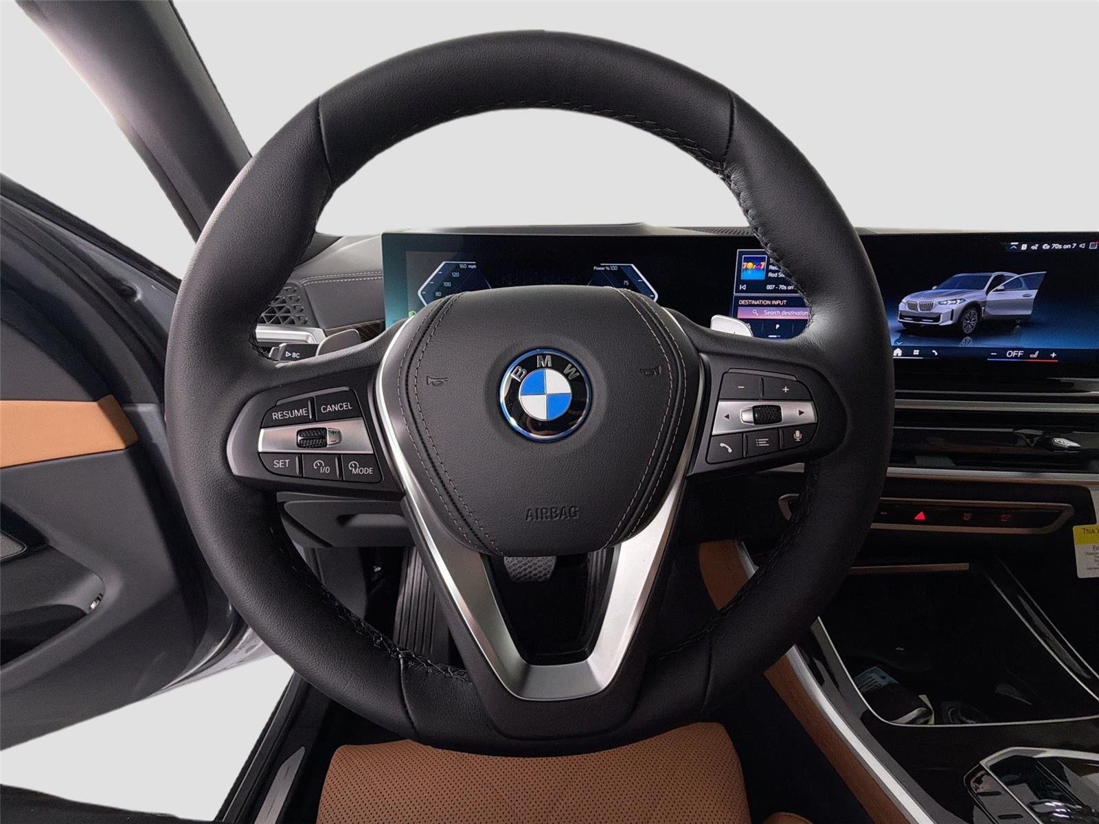 New 2026 Skyscraper Grey Metallic BMW xDrive50e image 21