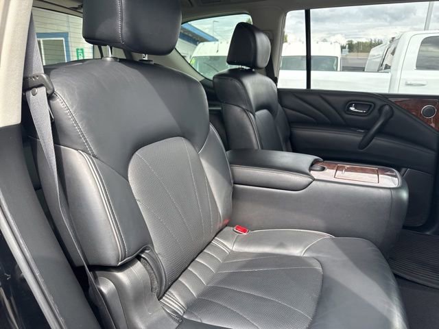 Used 2017 Black INFINITI Limited image 13