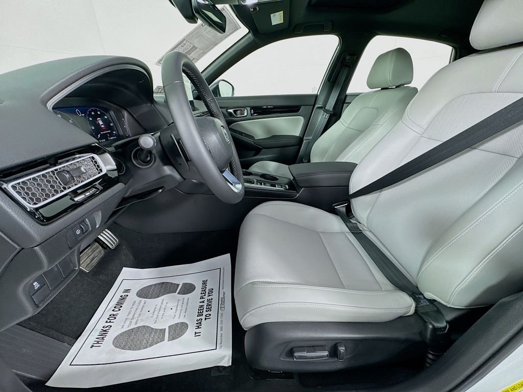 New 2026 Platinum White Pearl Honda Sport Touring image 30
