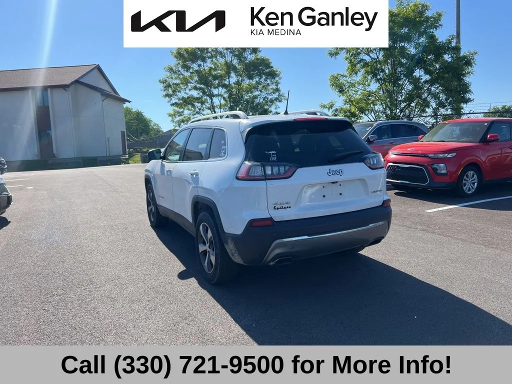 Used 2019 White Jeep Limited image 7