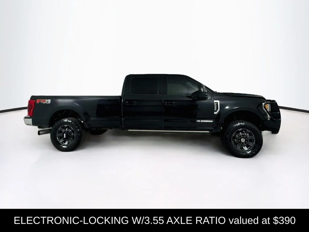 Used 2020 Black Metallic Ford Lariat image 9
