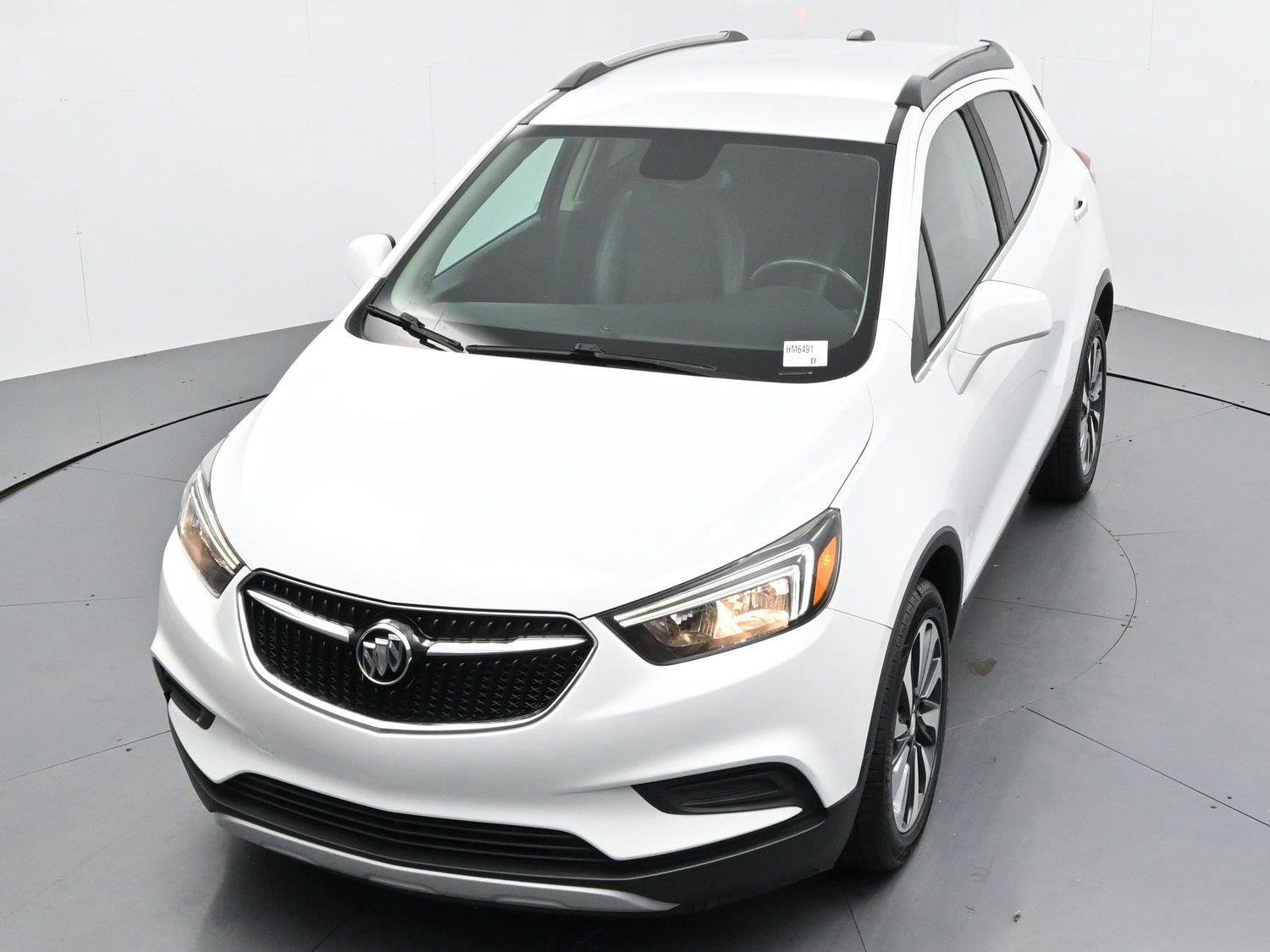 Used 2021 Summit White Buick Preferred image 34