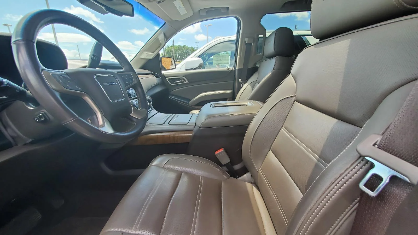 Used 2020 SATIN STEEL METALLIC GMC Denali image 3