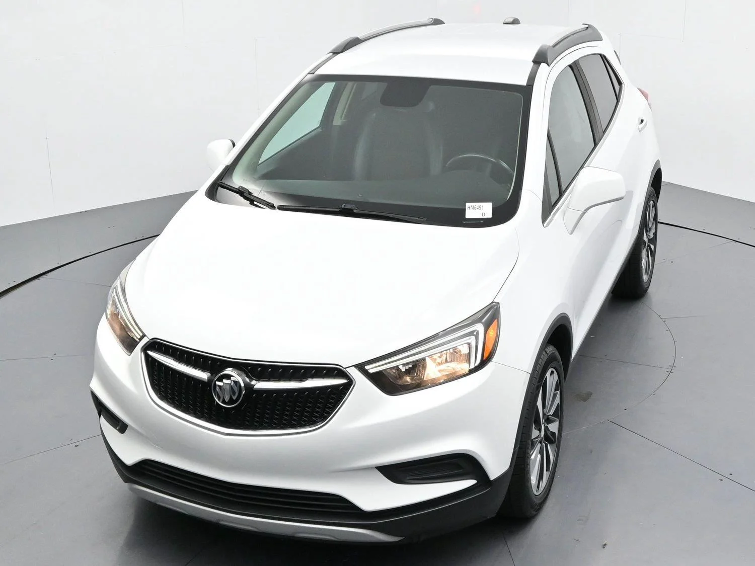 Used 2021 Summit White Buick Preferred image 34