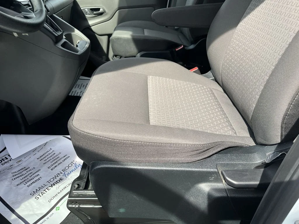 Used 2023 White Ford XLT image 12