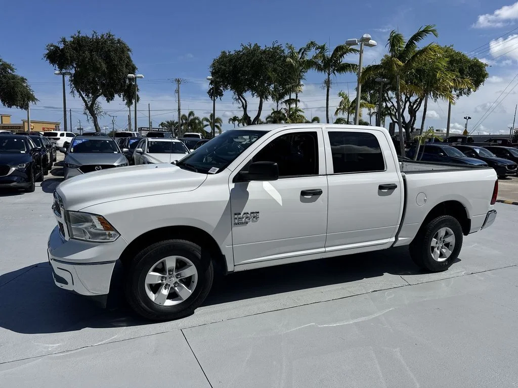 Used 2022 Bright White Clearcoat Ram SLT image 10