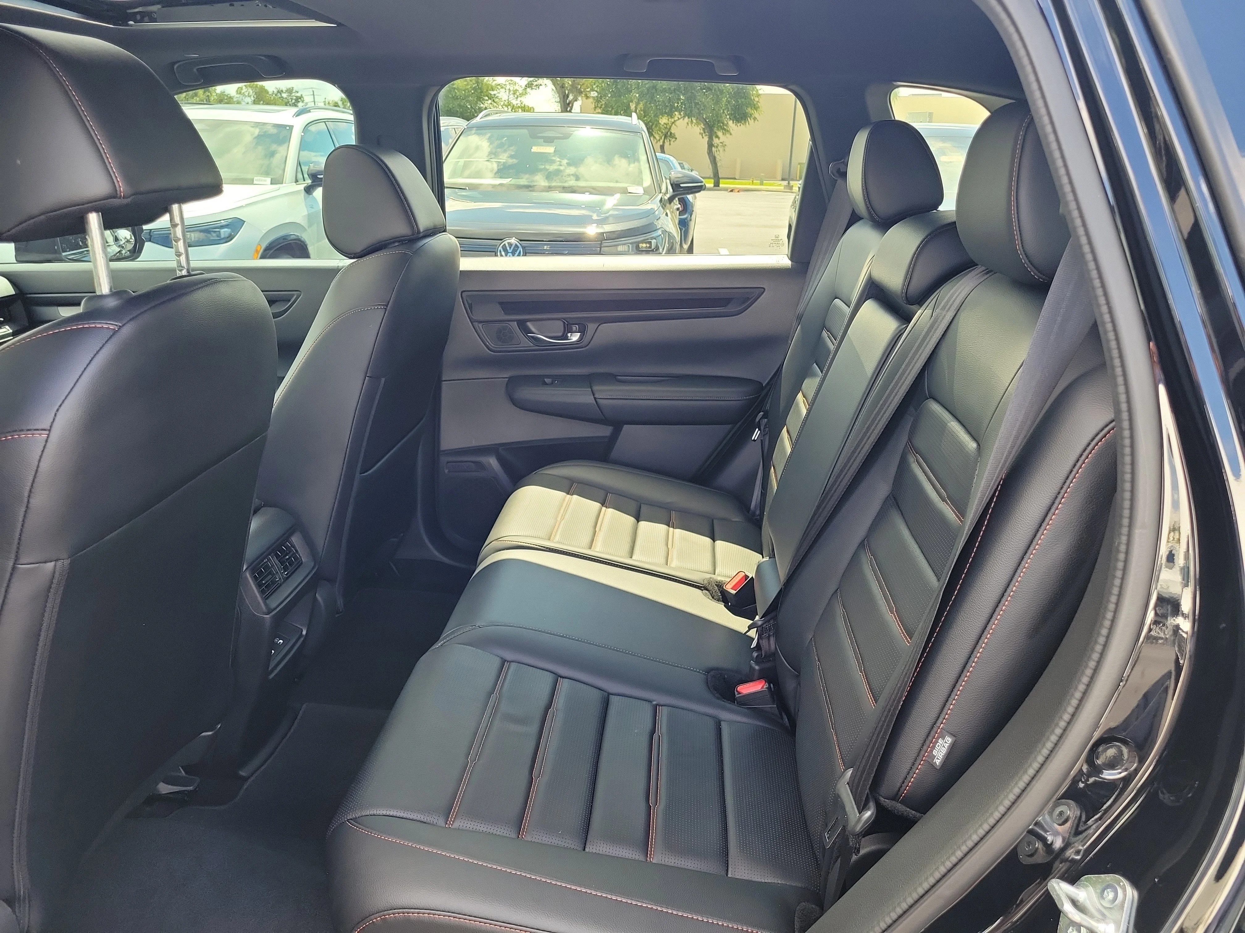 2025 Honda CR-V Sport-L - Photo 14