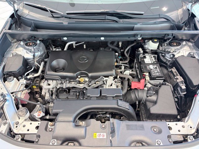 Certified Used 2020 Silver Sky Metallic Toyota XLE image 32
