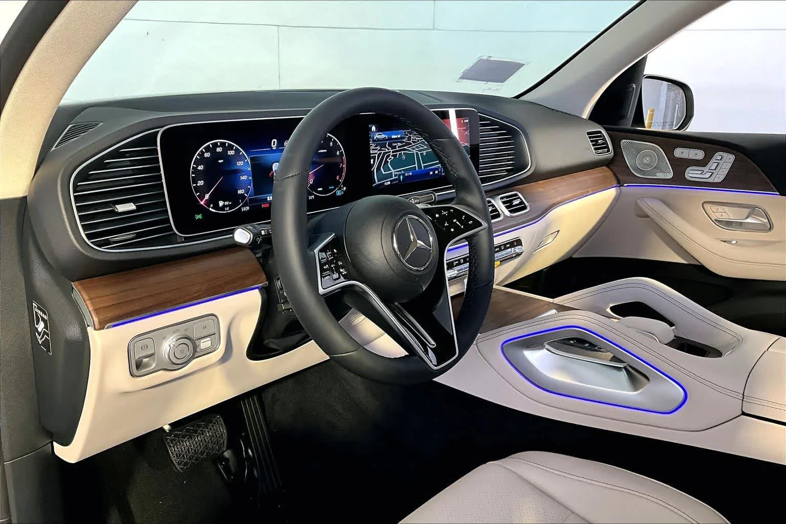 New 2026 Polar White Mercedes-Benz GLE 350 image 9