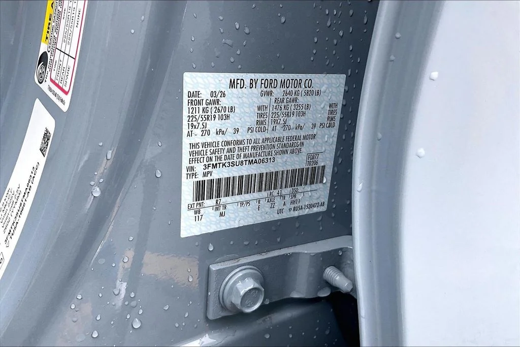 New 2026 Glacier Gray Metallic Tri-coat Ford Premium image 34