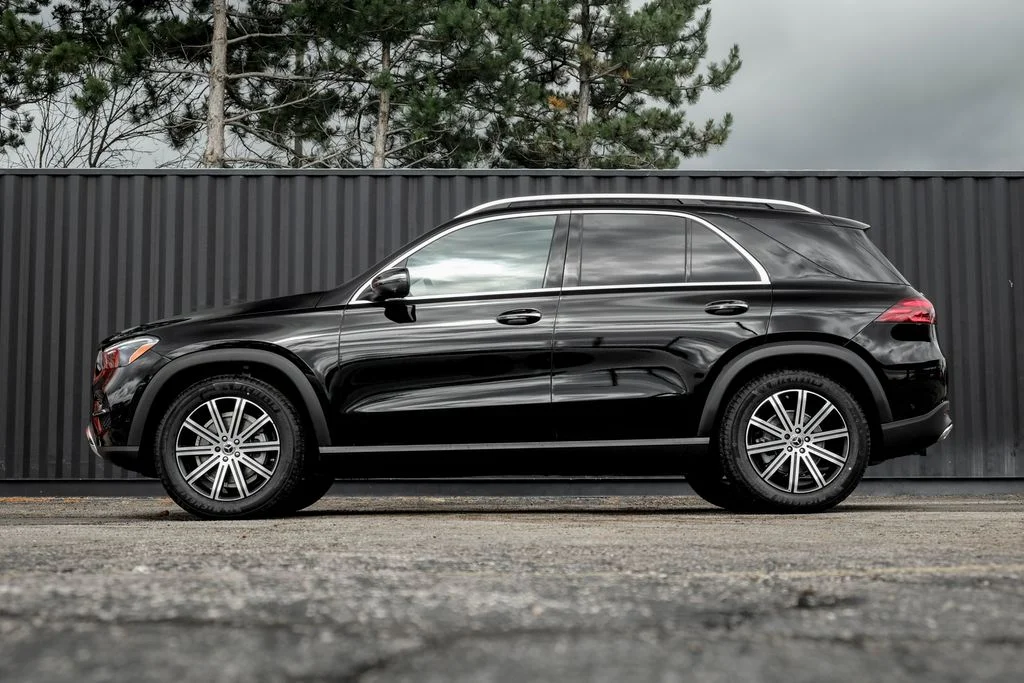 New 2026 Black Mercedes-Benz GLE 350 image 3