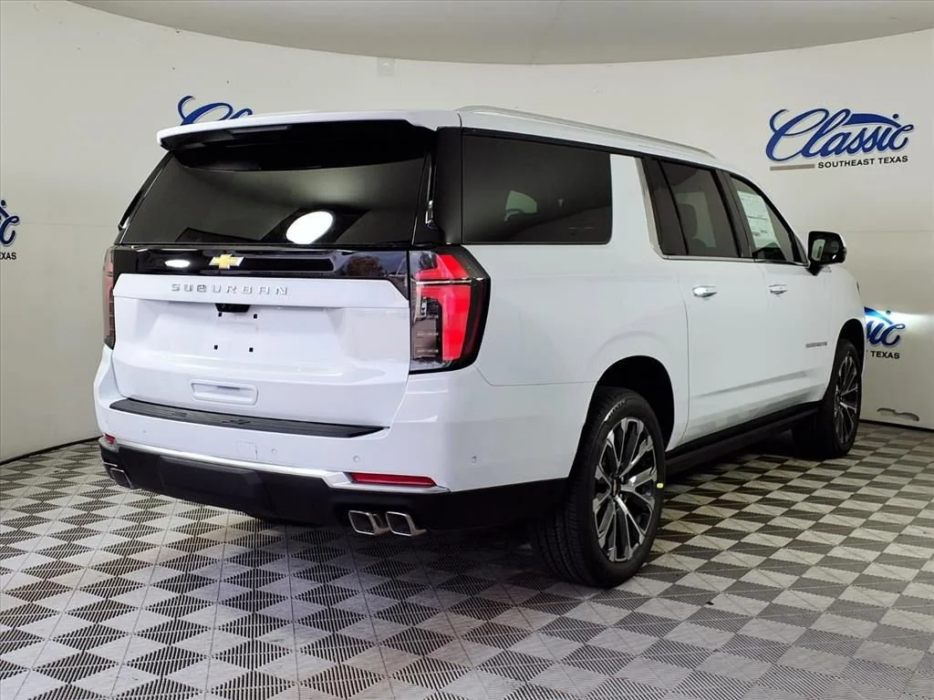 New 2026 Polar White Tricoat Chevrolet High Country image 7