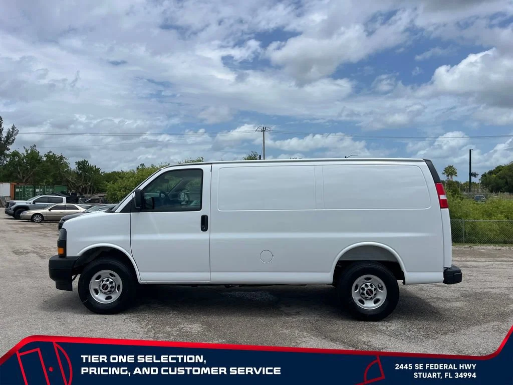 New 2026 Summit White GMC Work Van image 4