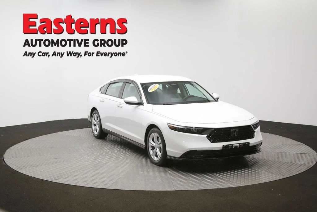 Used 2025 White Honda LX image 48