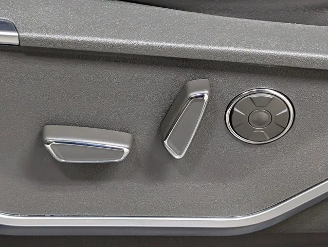 New 2026 Marsh Gray Ford Platinum® image 57