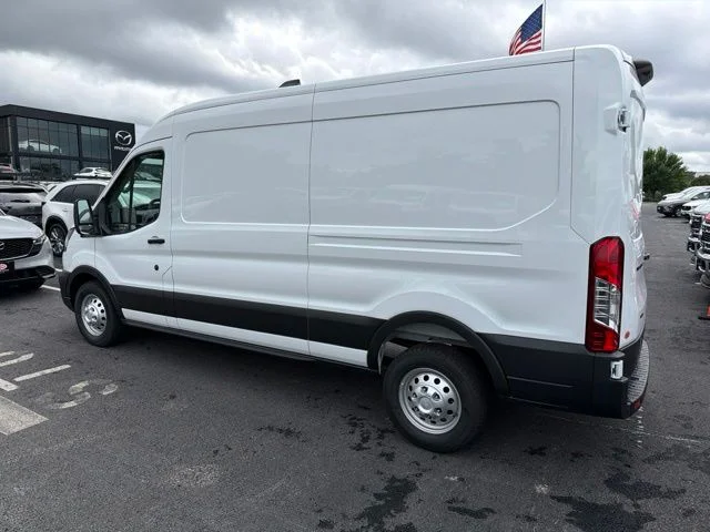 New 2026 White Ford Base image 8