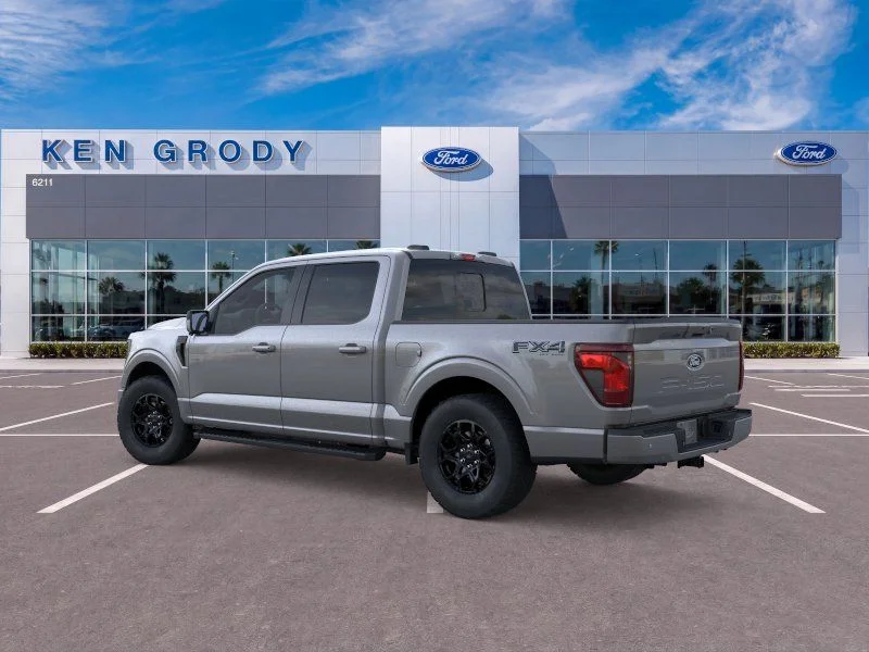New 2026 Carbonized Gray Metallic Ford XLT image 5