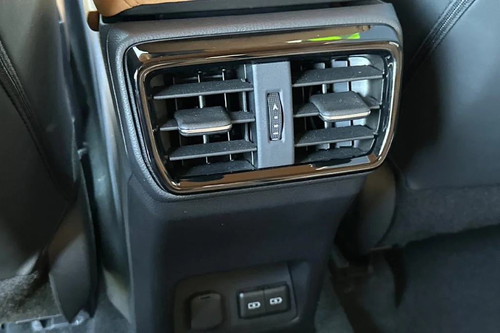 Certified Used 2025 Gray Lexus 350h Premium image 14
