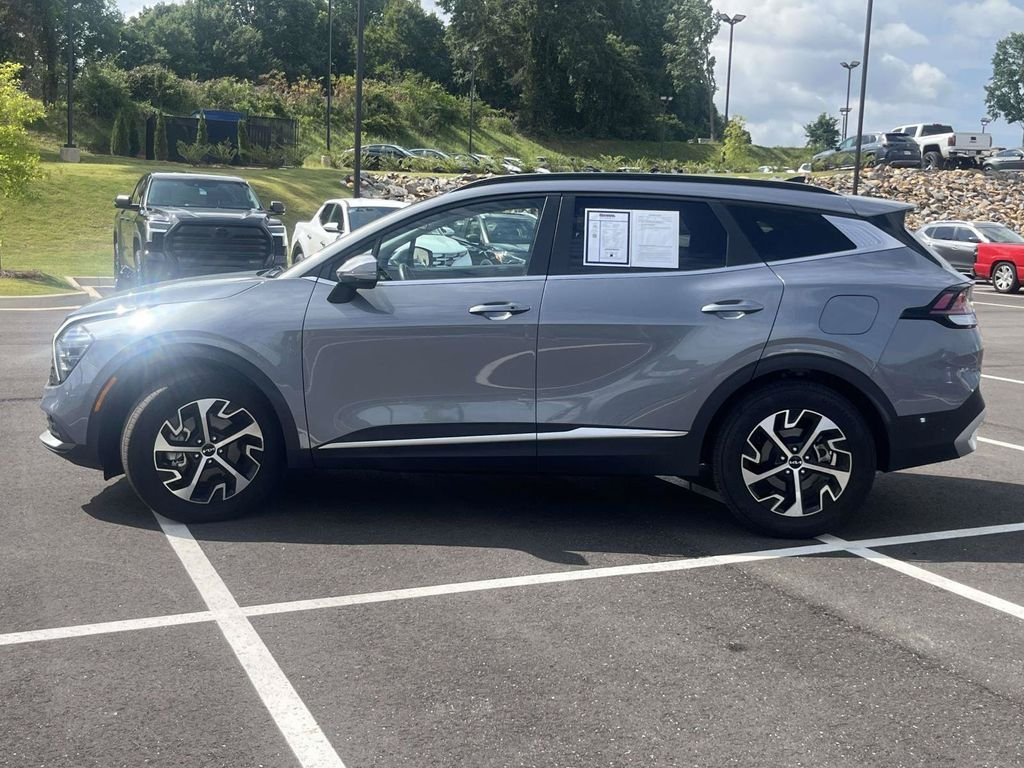 Used 2025 Silver Kia EX image 6
