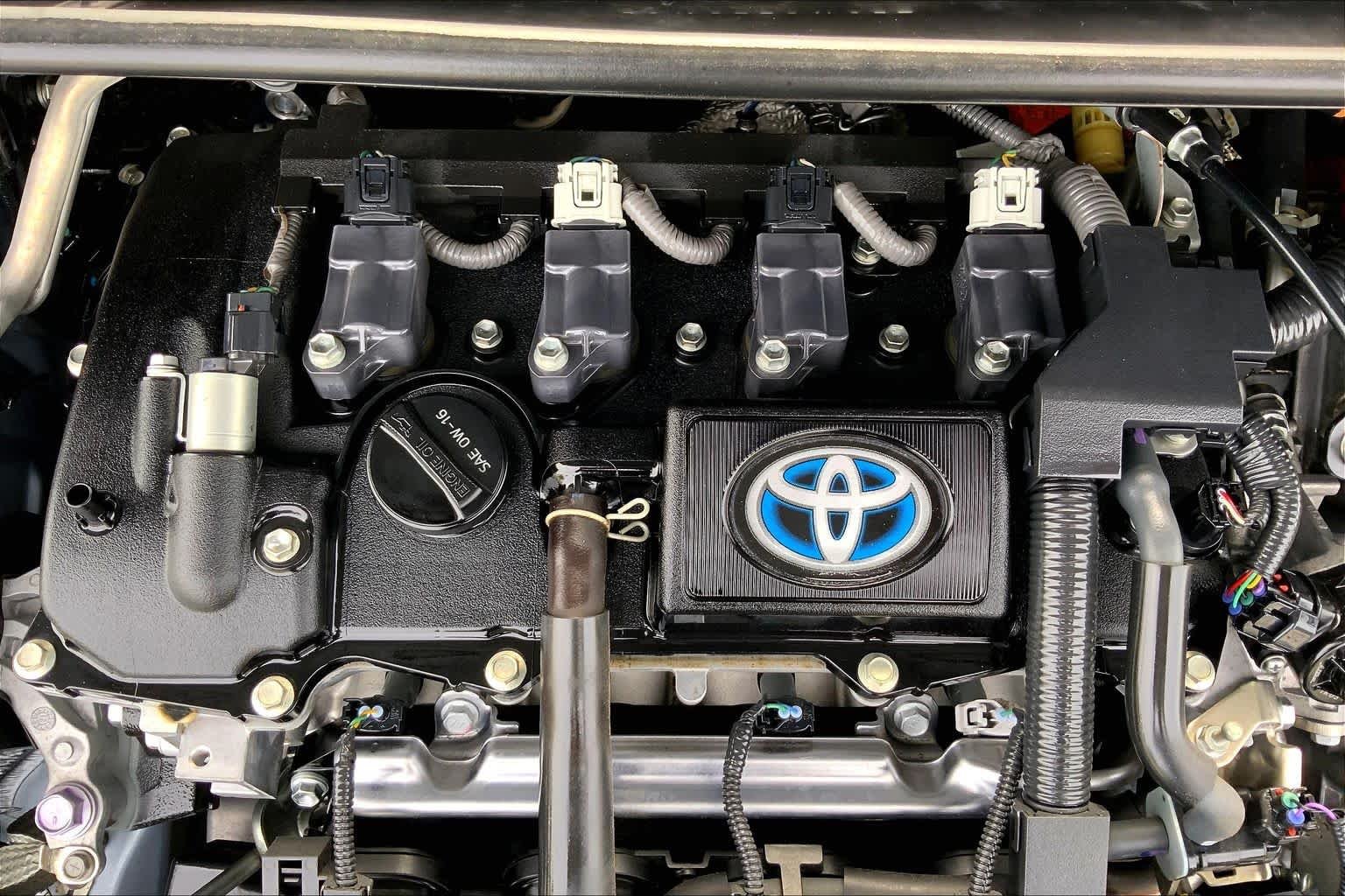 Used 2022 Celestite Toyota Hybrid LE image 32