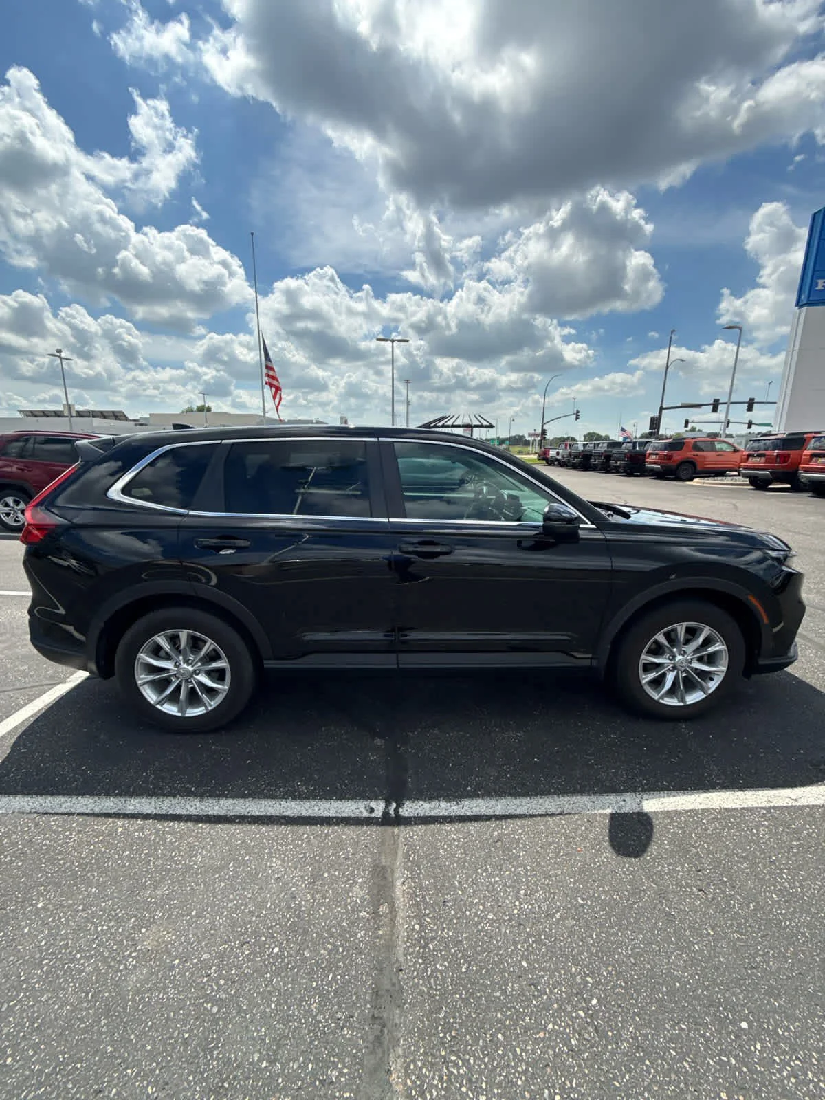 Used 2024 Crystal Black Pearl Honda EX image 4