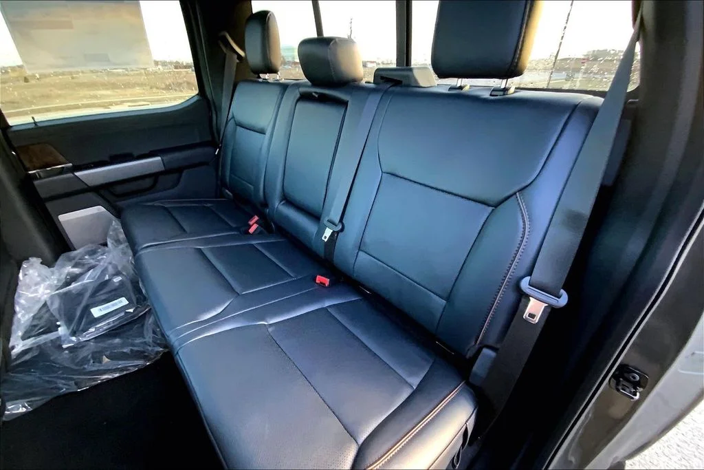New 2026 Carbonized Gray Metallic Ford Lariat image 10