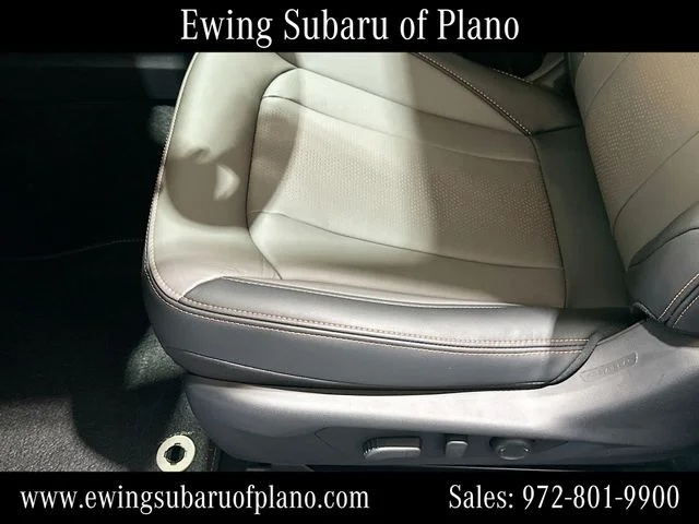 New 2026 CRYSTAL WHITE PEARL Subaru Limited image 20
