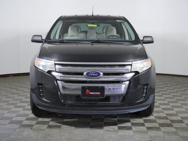 Used 2011 Black Ford SE image 3