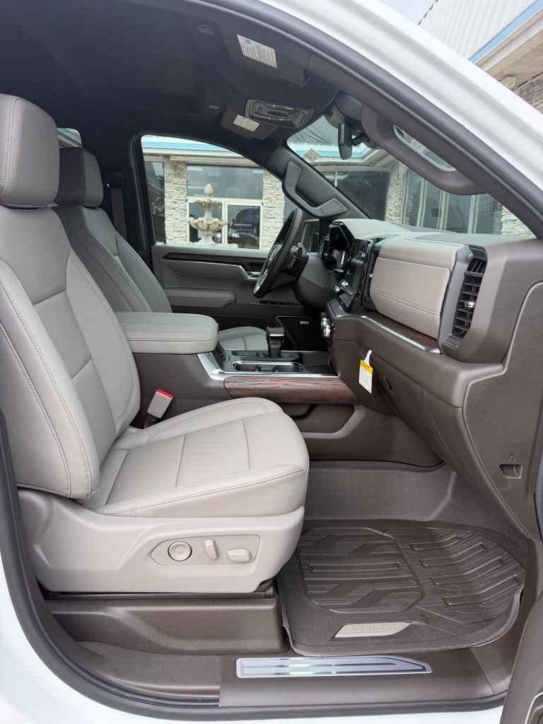 New 2026 Summit White GMC SLT image 23