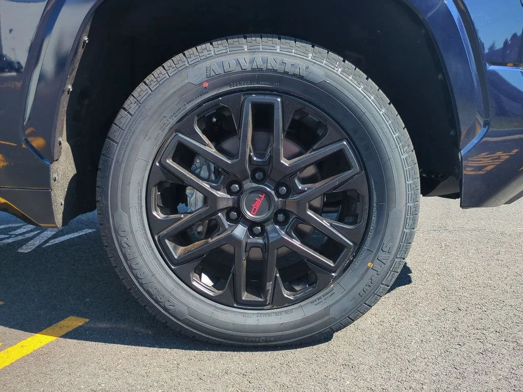 Used 2023 Blue Toyota SR5 image 11