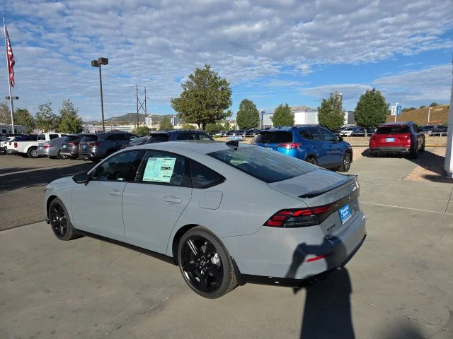 New 2026 Urban Gray Pearl Honda Sport-L image 4