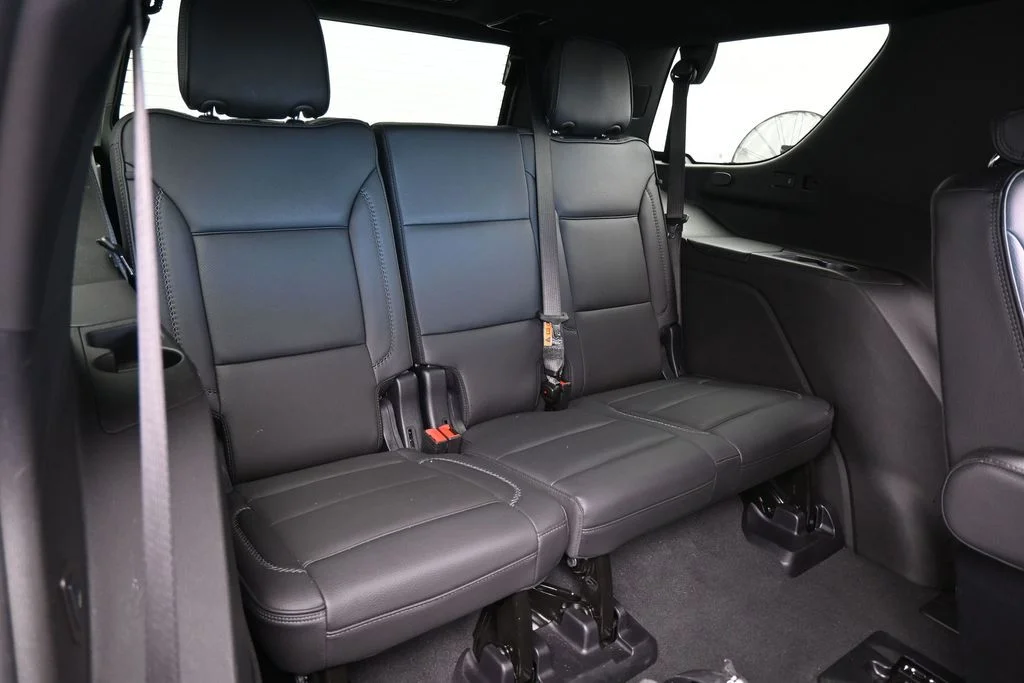 Used 2025 Onyx Black GMC Denali image 46