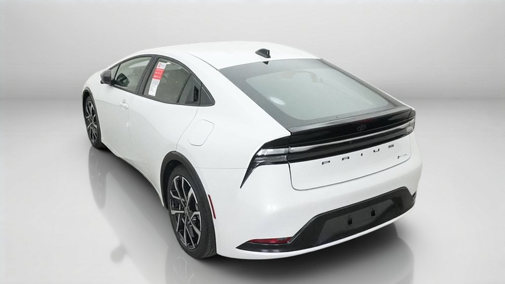 New 2026 Wind Chill Pearl Toyota XSE image 40