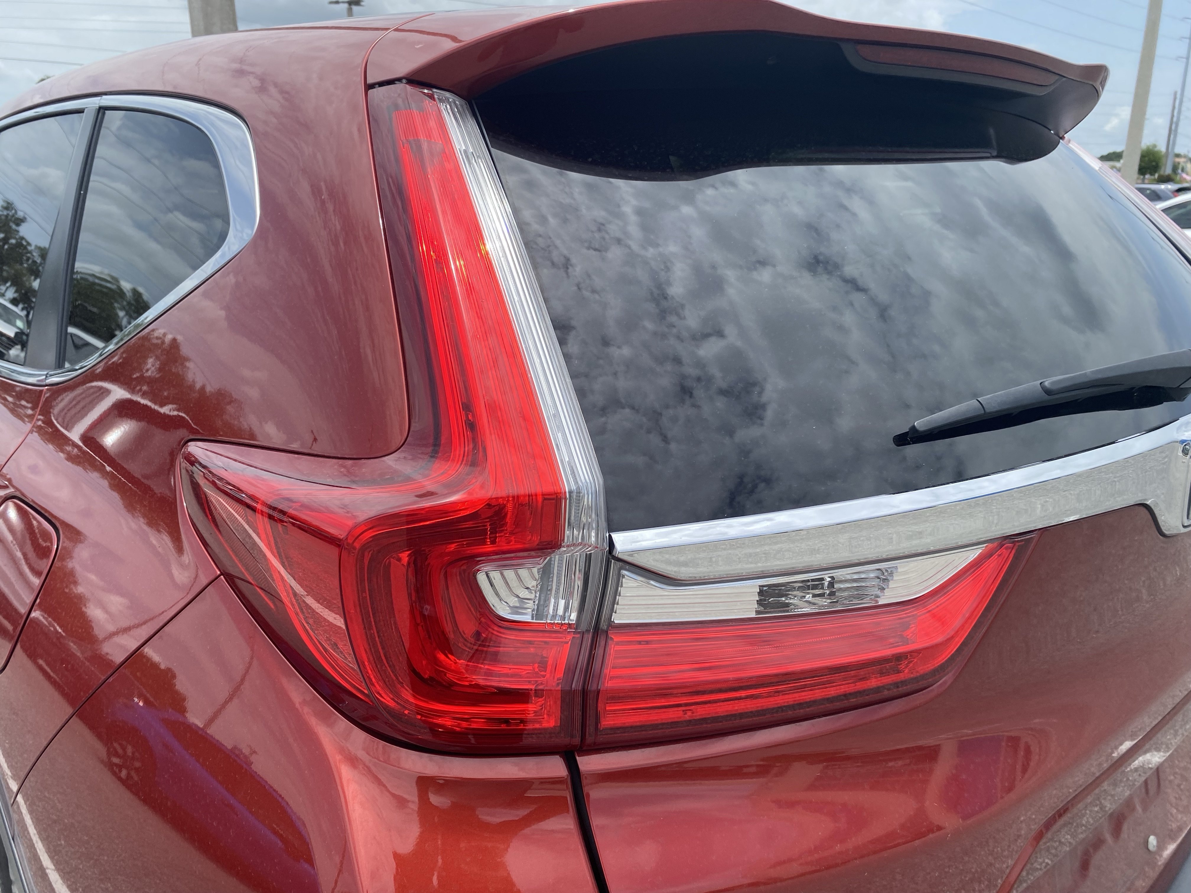 Used 2019 Molten Lava Pearl Honda EX-L image 9