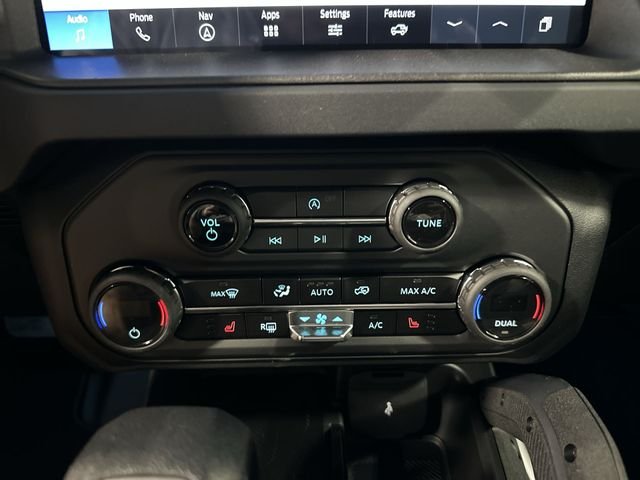 New 2026 Avalanche Gray Ford Big Bend® image 20