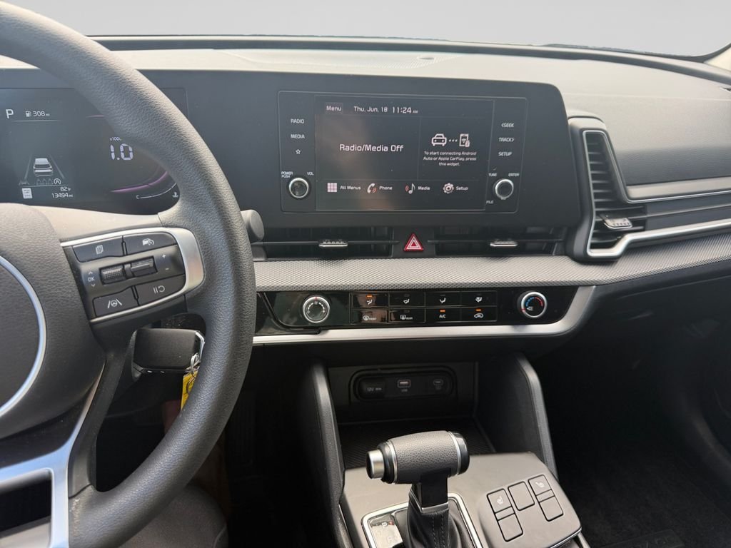 Certified Used 2024 Gray Kia LX image 12