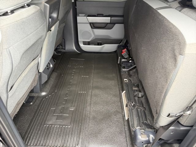Used 2023 Black Metallic Ford XLT image 12