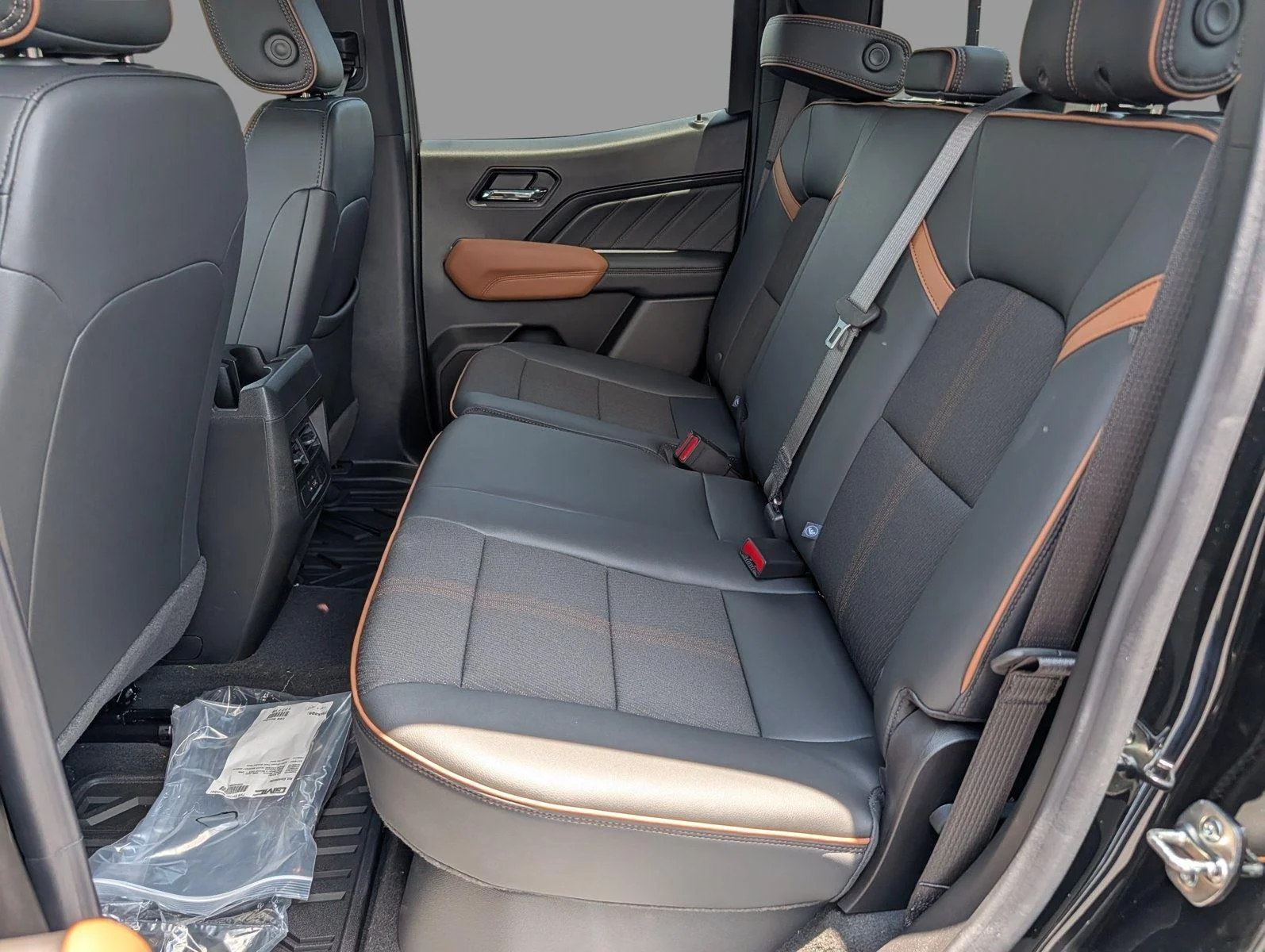 New 2026 Onyx Black GMC AT4 image 33