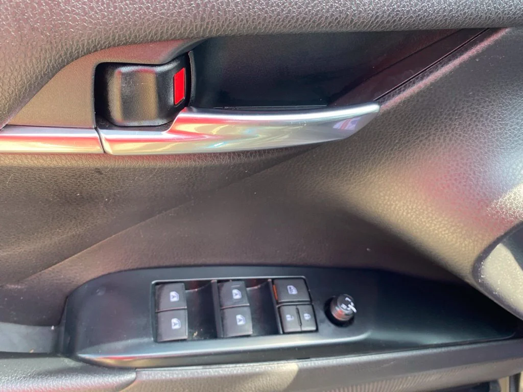 Used 2020 Gray Toyota SE image 18