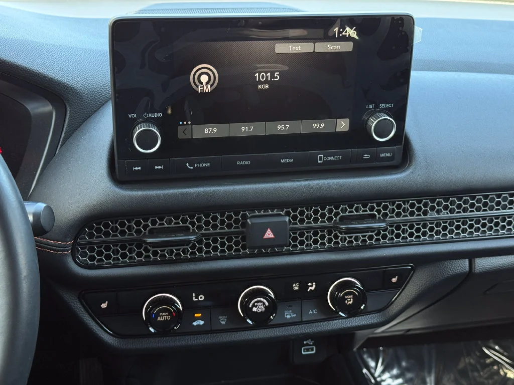 Used 2024  Honda Sport image 29