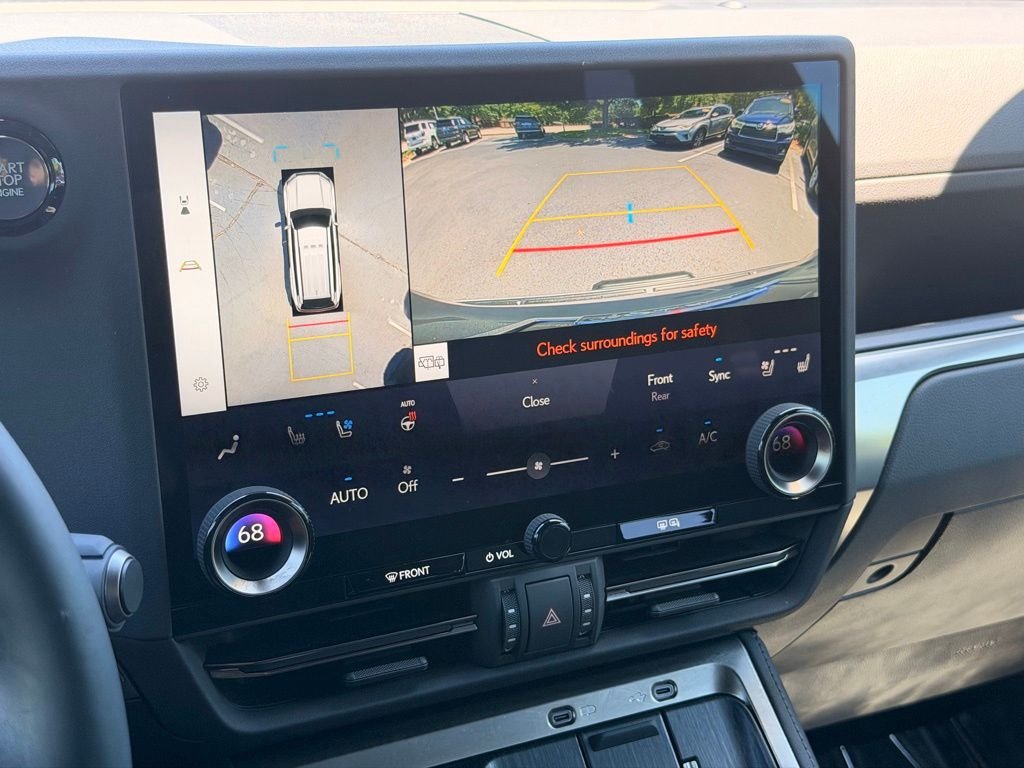Used 2024  Lexus 550 Premium+ image 36