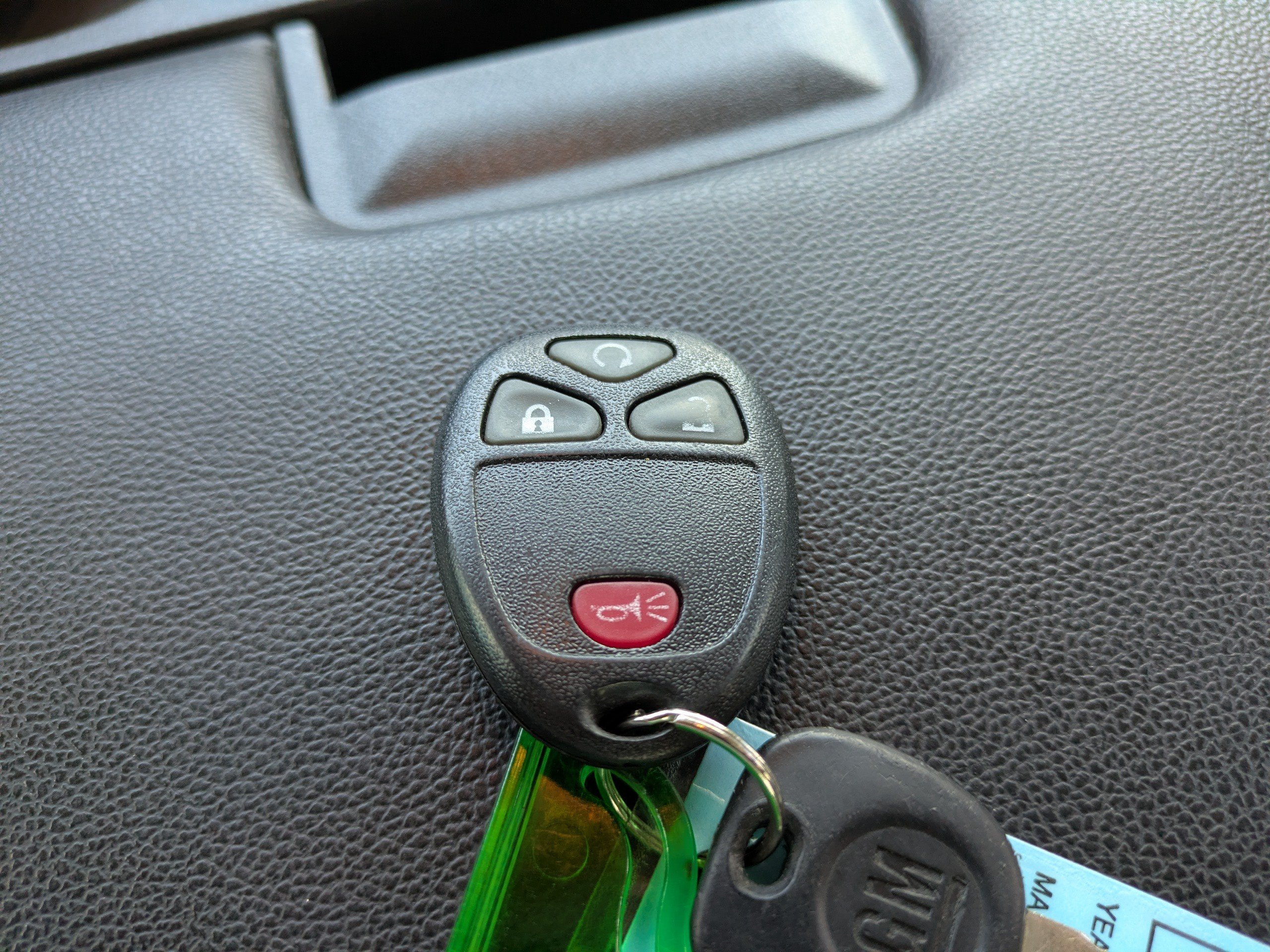 Used 2009 Summit White GMC SLE image 24