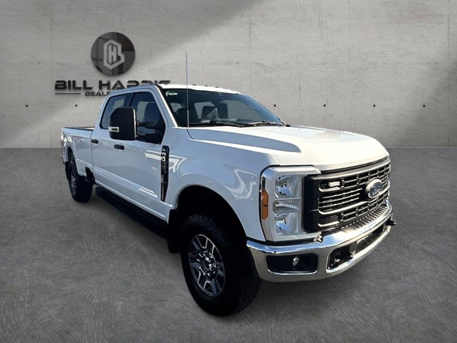 Used 2023 White Ford XL image 3