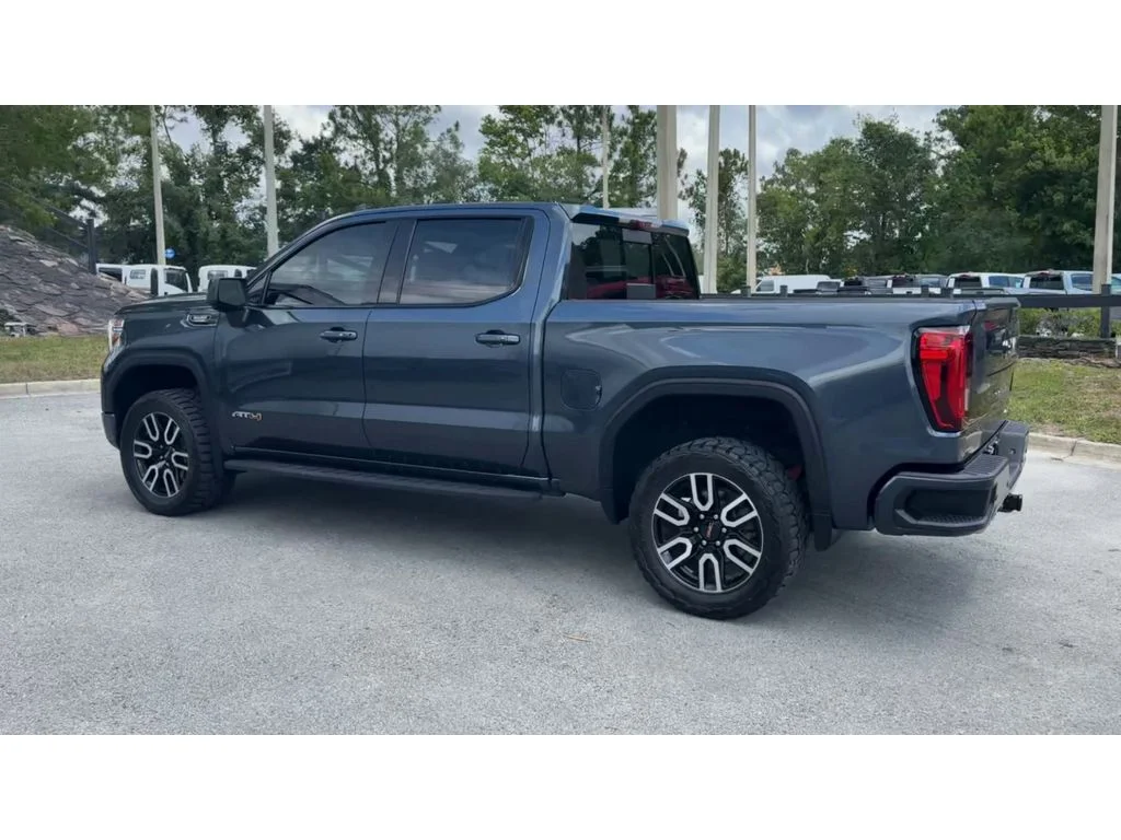 Used 2021 Dark Sky Metallic GMC AT4 image 6