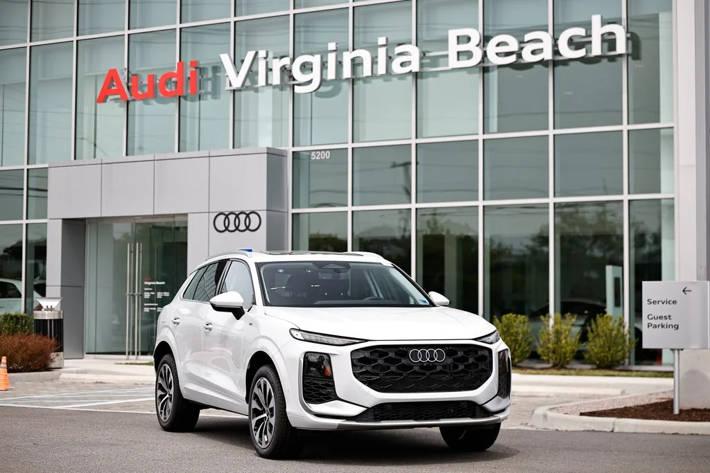 New 2026 Glacier White Metallic Audi S line image 1