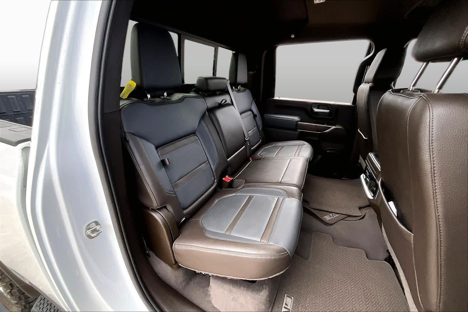 Used 2022 Summit White GMC Denali image 20