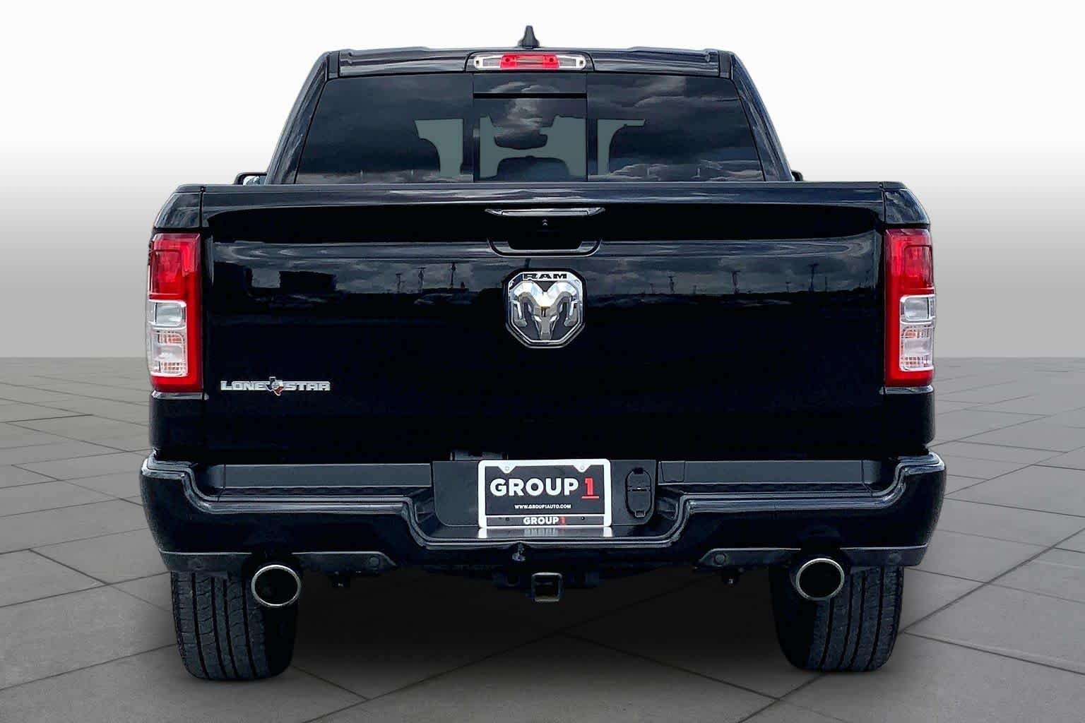 Used 2022 Diamond Black Crystal Pearlcoat Ram Lone Star image 5