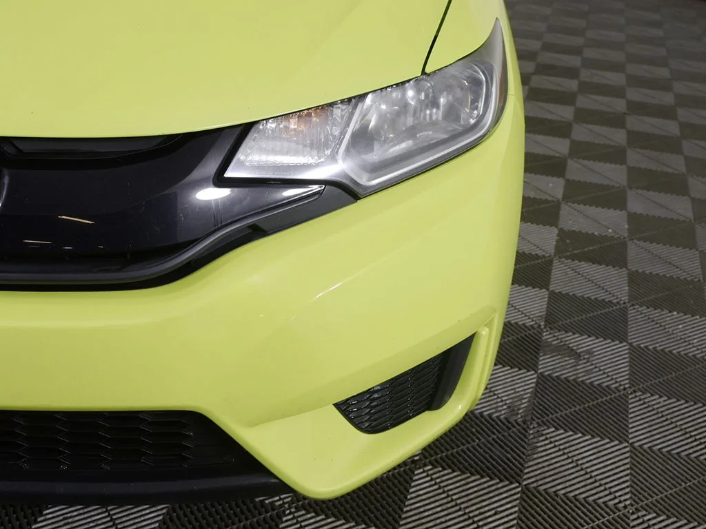 Used 2016 Mystic Yellow Pearl Honda LX image 11