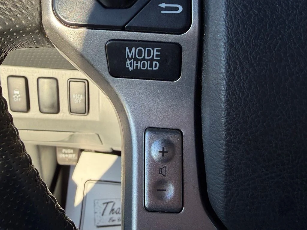 Used 2015 Gray Toyota Base image 33