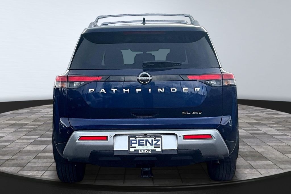 Used 2025 Blue Nissan SL image 5